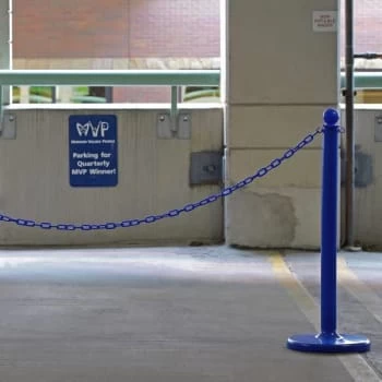 Mr. Chain 2 Inch X 125 Feet Blue Plastic Barrier Chain On A Reel 4 Mr. Chain 2 Inch X 125 Feet Blue Plastic Barrier Chain On A Reel - Image 2